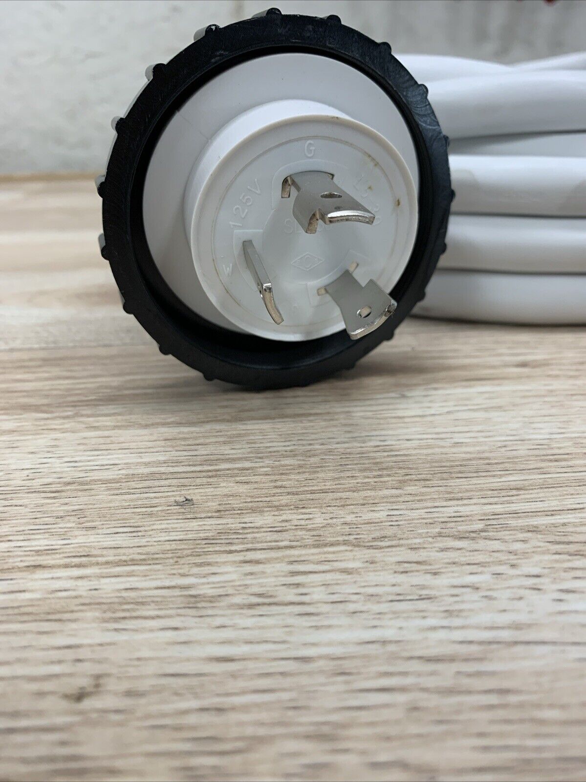 Marine 30 amp x 25' White Shore Power Cord w/LED