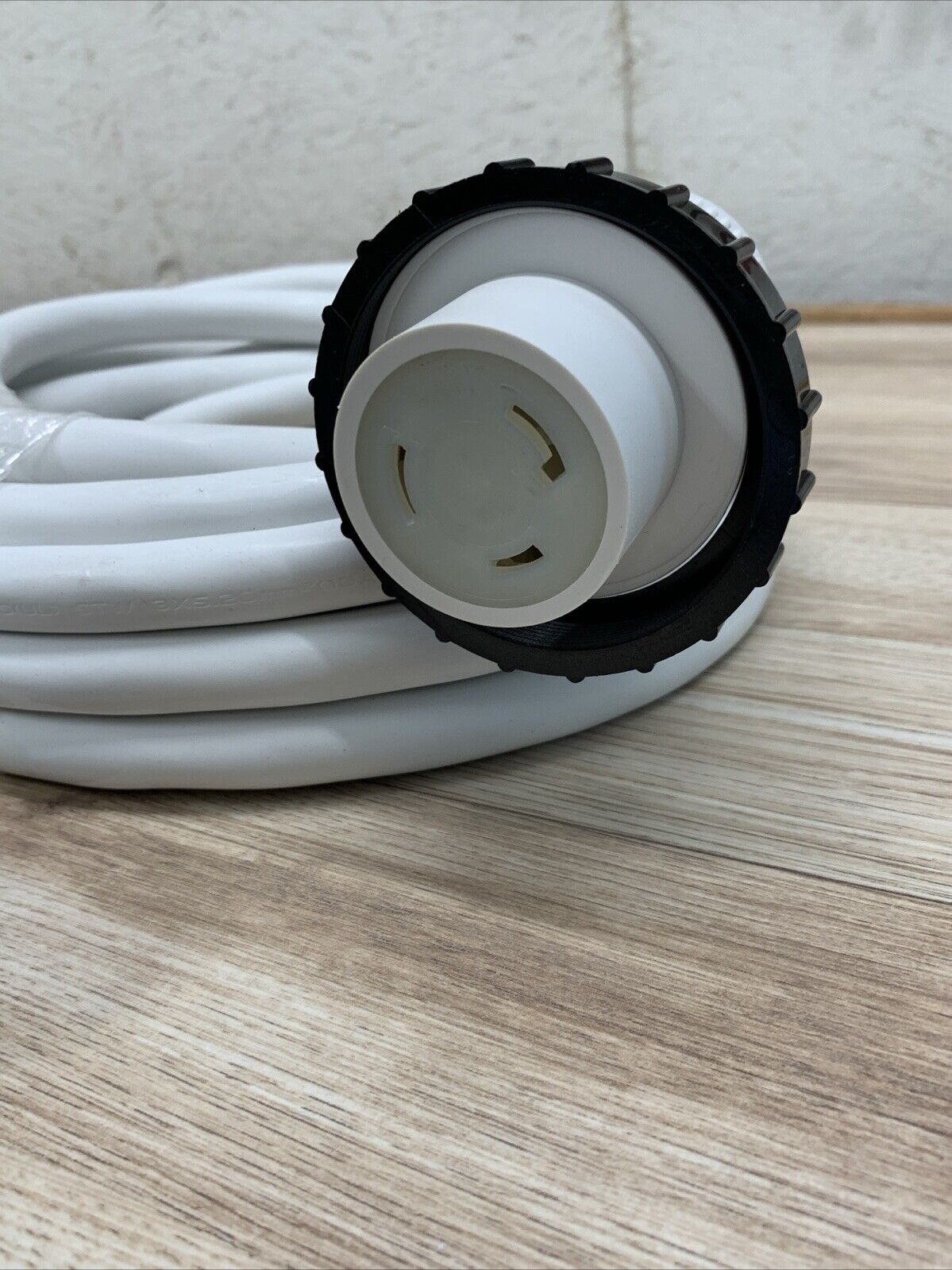 Marine 30 amp x 25' White Shore Power Cord w/LED